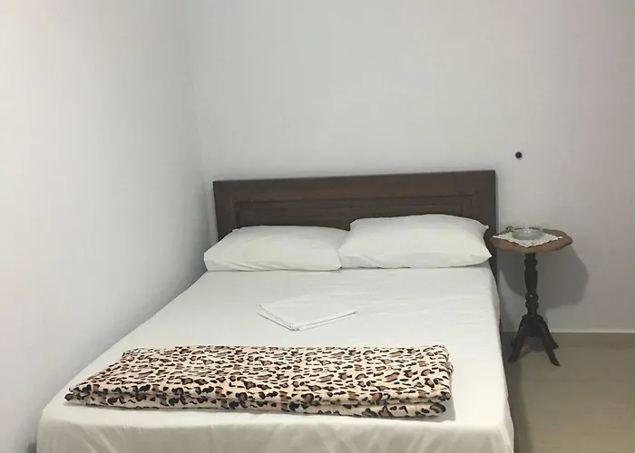 Altin In Old Town Апартаменты Берат